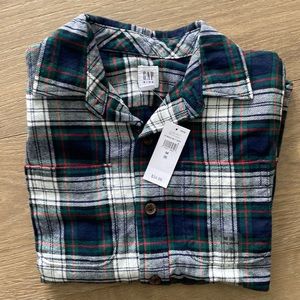 NWT! boys long sleeve button down  gap kids